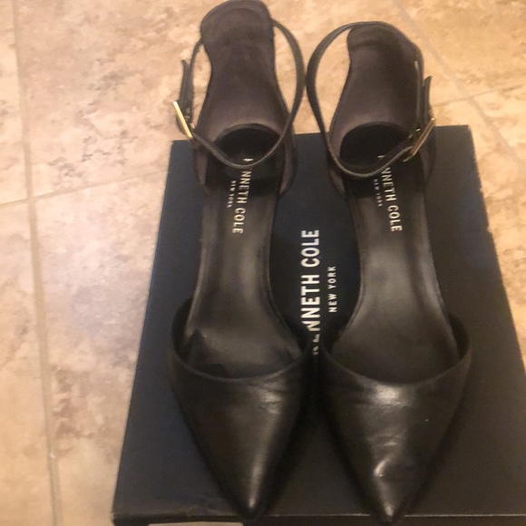 Kenneth Cole New York “Emery” black leather heels with ankle strap - Size 7 - Picture 7 of 7